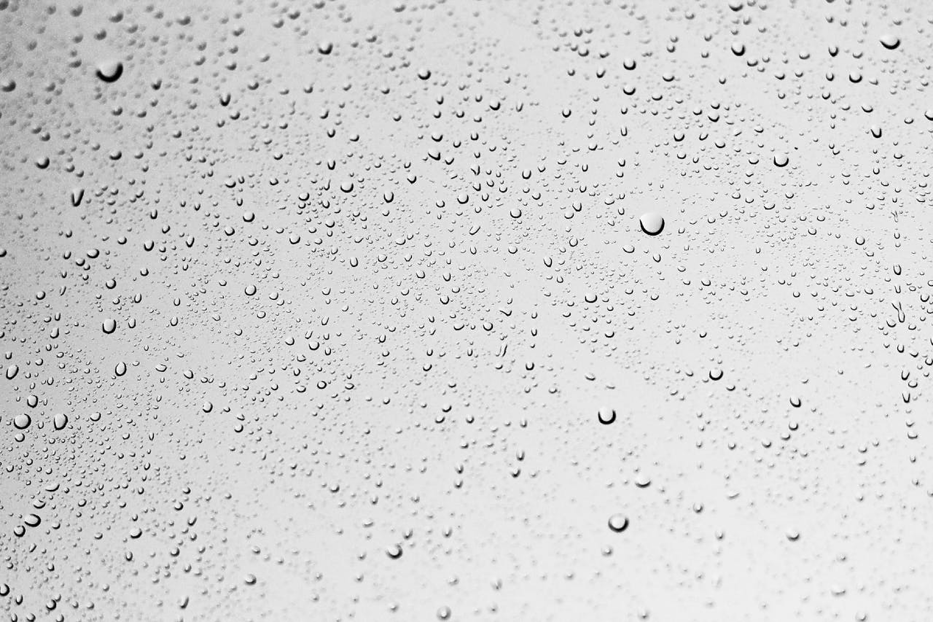 Ултразвукова технология на MIT извлича питейна вода от въздуха за минути