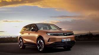 Новото поколение Opel Grandland показва бъдещето на SUV моделите на
