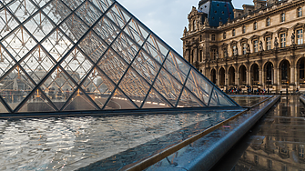 Билетите в Лувъра за повечето туристи извън ЕС поскъпват с 45%