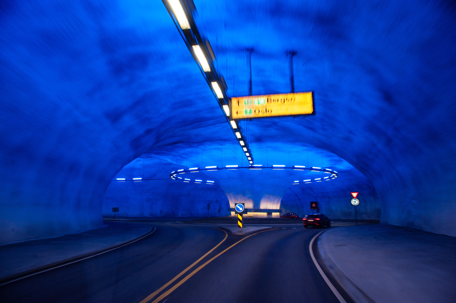 Норвегия строи най-дългия и най-дълбок подводен пътен тунел в света