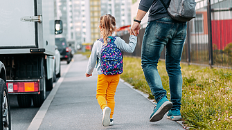 Гъвкавото работно време за родители на малки деца мина на второ четене в комисия