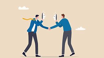 Наистина ли е лошо да сте „фалшиви“ на работното място?