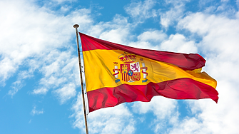 Управляващата партия в Испания е обвинена, че не е реагирала на сексуални злоупотреби от високопоставени мъже