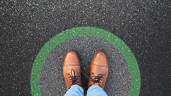 Поредица от заплахи или поле от възможности