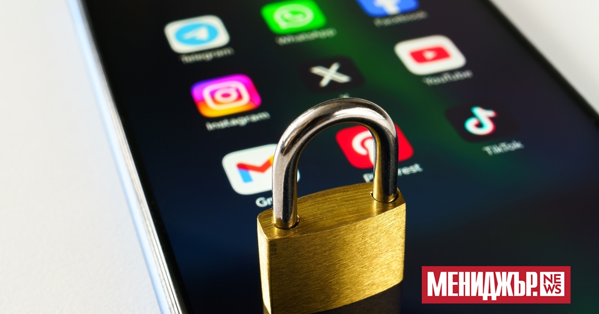 a { text-decoration: none; color: #464feb; } tr th, tr