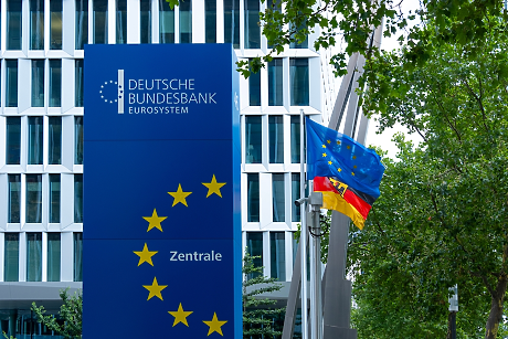 „Бундесбанк“ очаква леко възстановяване на германската икономика през четвъртото тримесечие