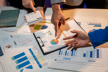 Бизнес климатът в България през ноември запазва равнището си от октомври