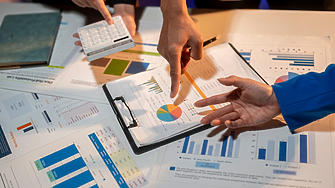 Бизнес климатът в България през ноември запазва равнището си от октомври