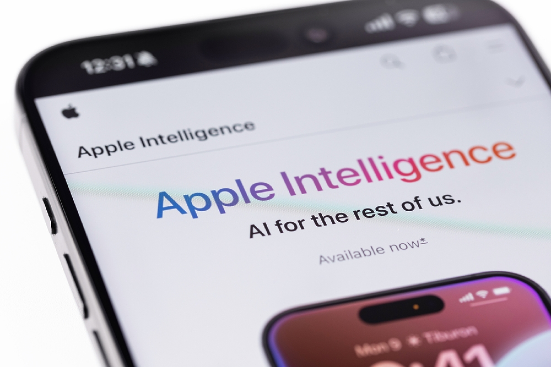 Новата икономика: Бавният подход на Apple към AI се превръща в силна страна