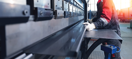 Заетостта в България спада въпреки положителната тенденция в ЕС