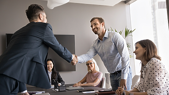 ТРАЙНА//// Как да направите добро впечатление на нова работа