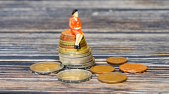 В Париж и Берлин назрява поколенчески конфликт тъй като новата