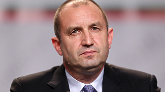 Президентът Румен Радев започва днес консултации с представители на парламентарните