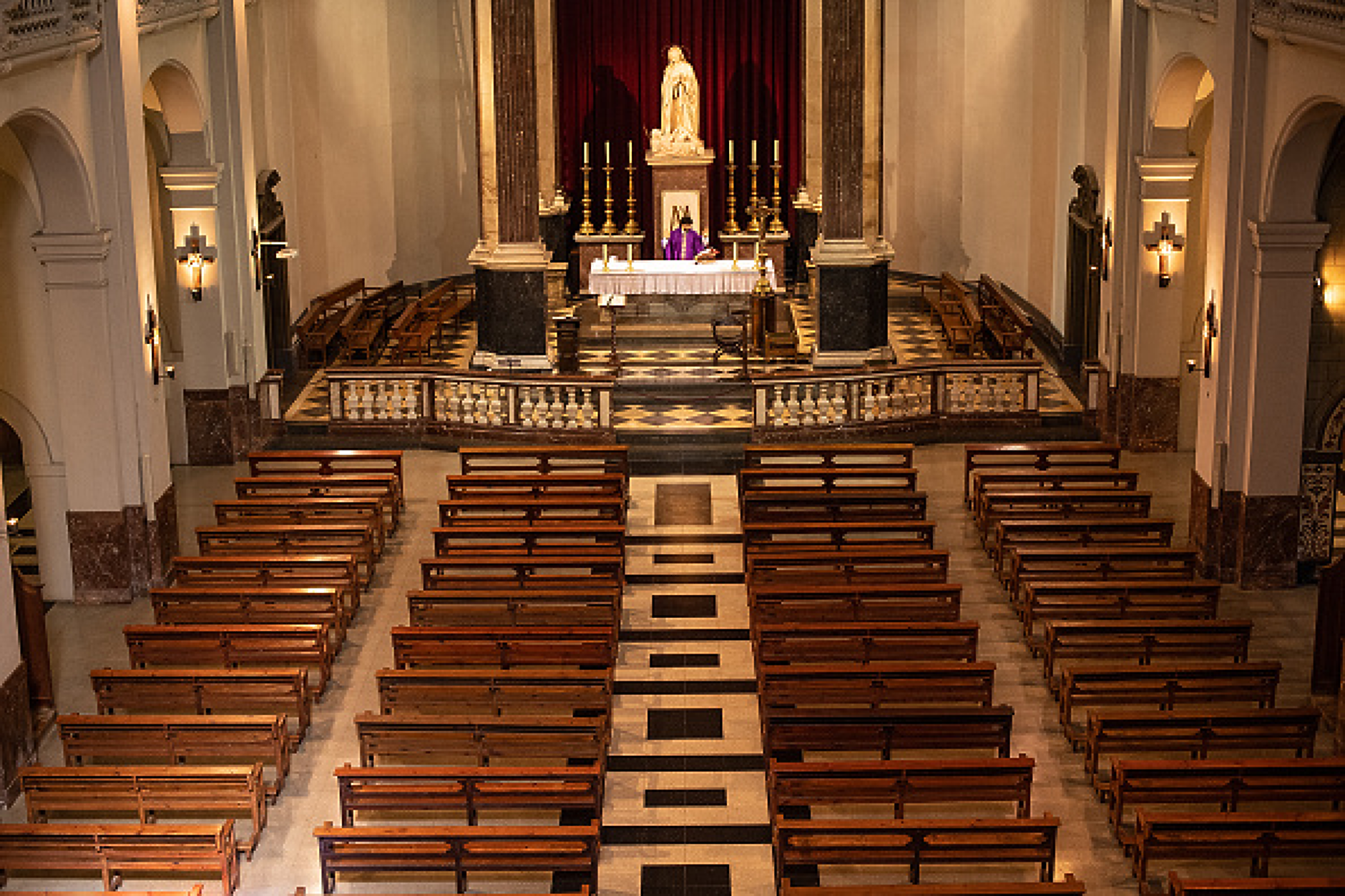 Църквата в Испания ще изплати обезщетения на жертвите на сексуално насилие
