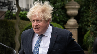 Бившият британски премиер Борис Джонсън принудил разузнавателната служба на страната