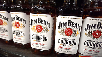 Производителят на популярното бърбън уиски Jim Beam заяви че ще