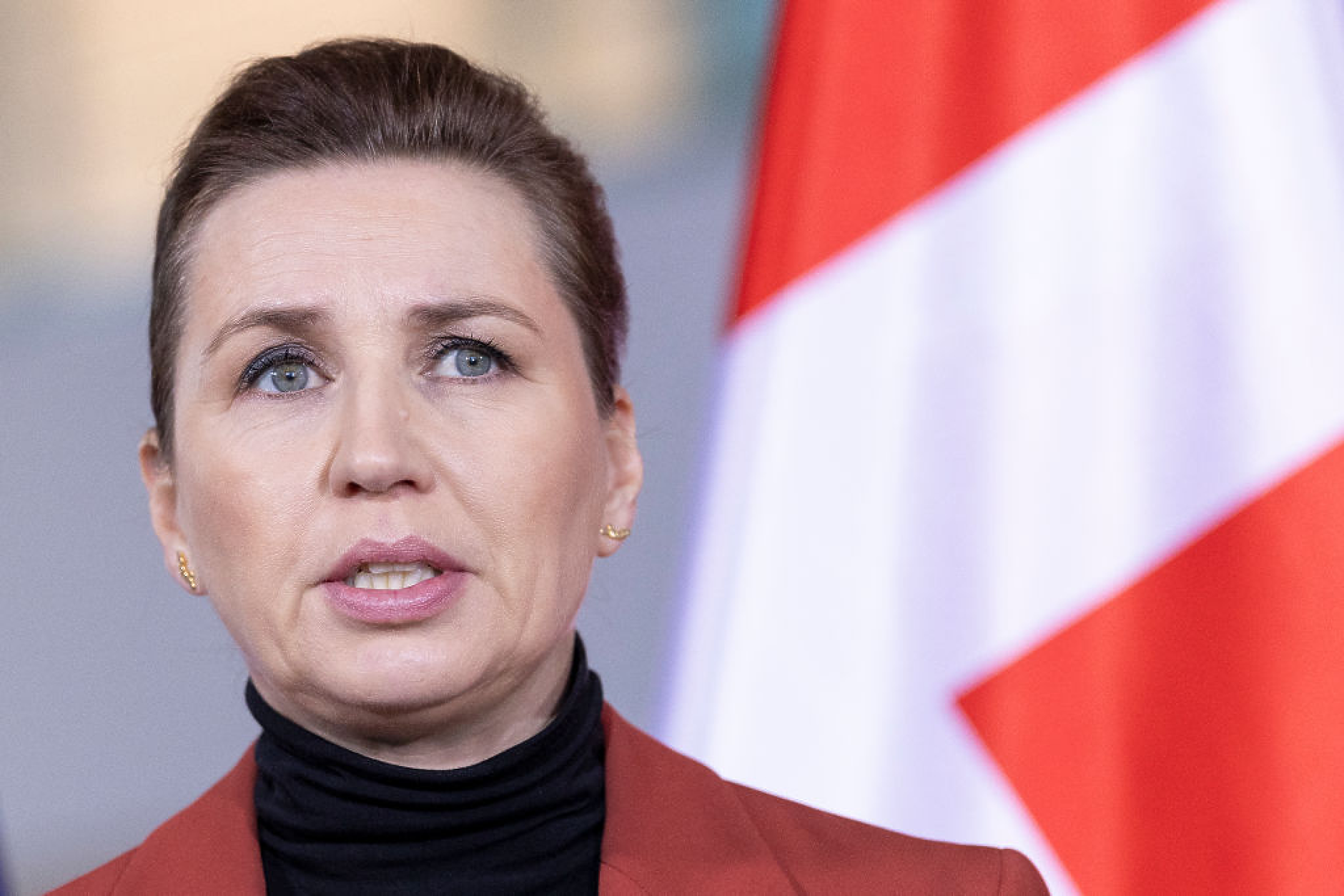 Датският премиер призова Тръмп да спре със заплахите срещу Гренландия