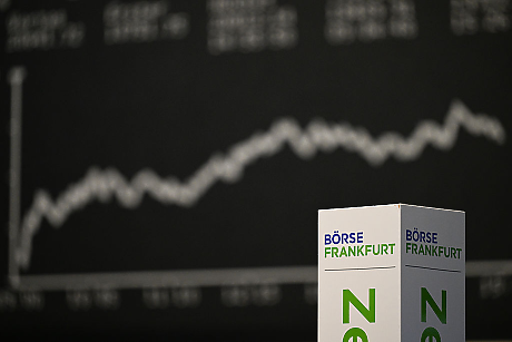 Лек ръст на фондовите борси в Европа преди решението на ЕЦБ за лихвите*