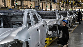 Производители са изправени пред „електромобилна зима“ през 2026 г.