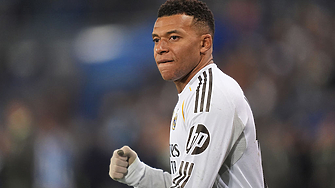 Футболният клуб Пари Сен Жермен трябва да плати на бившия