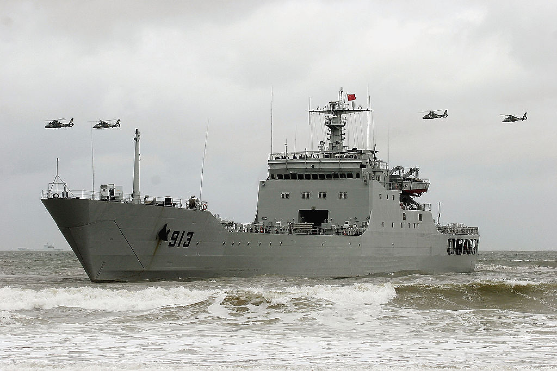 Китай приключва военните маневри около Тайван