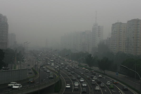 Постижение: Пекин е страдал от гъст смог само един ден през 2025 г.