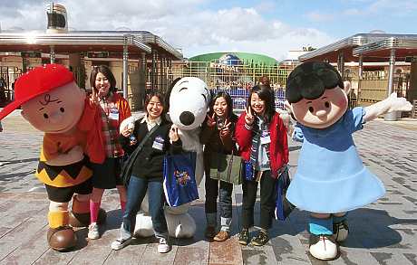 Sony купува собствеността върху правата на популярните комикси за Снупи и Чарли Браун