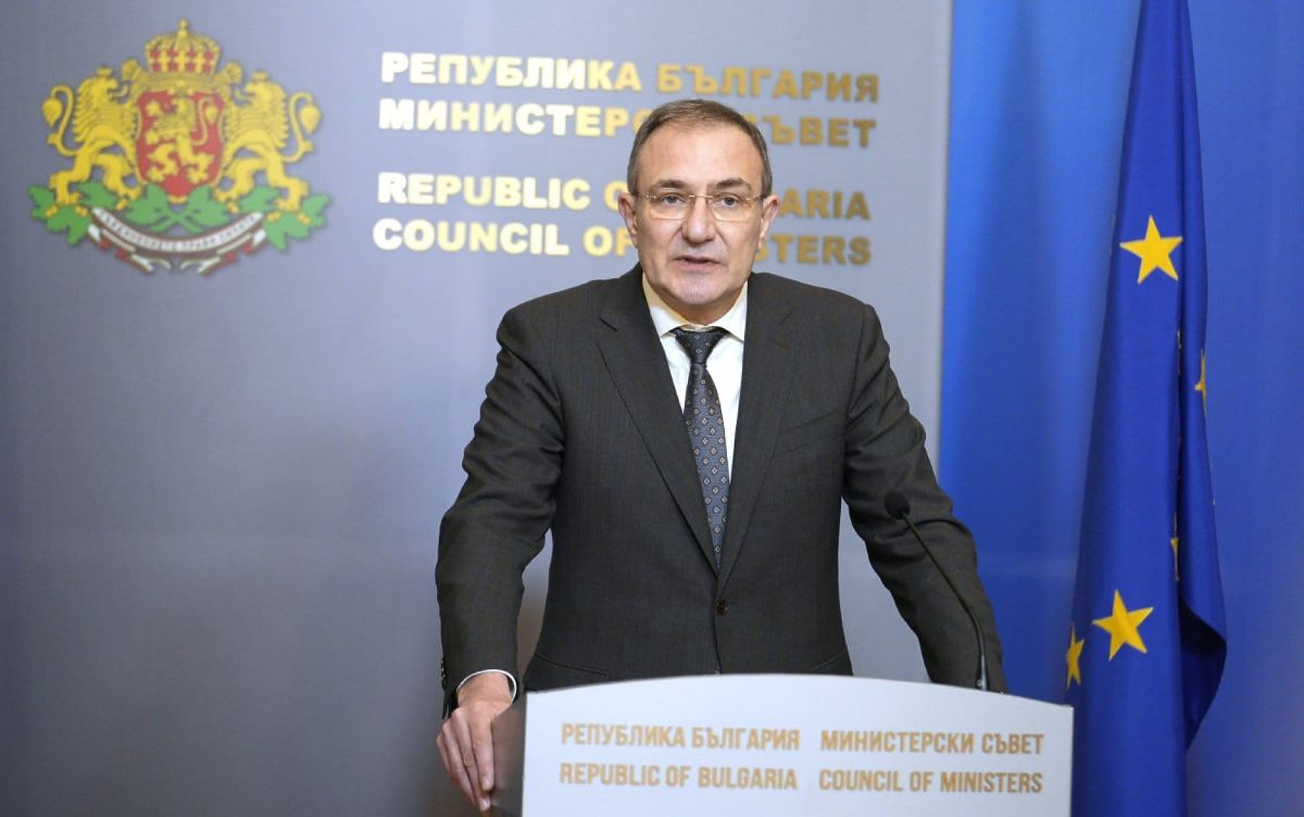 Кабинетът в оставка осигури средства за услугата Топъл обяд за 67 000 души