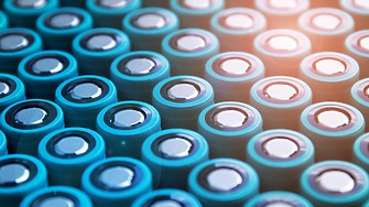 Новата икономика: Енергийните реформи в Китай и изграждането на глобални центрове за данни водят до бум при батериите