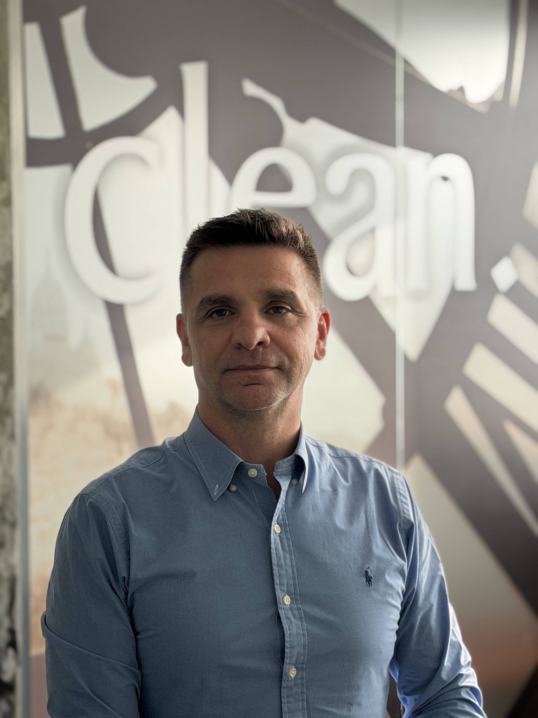 Доверието не се печели с цена