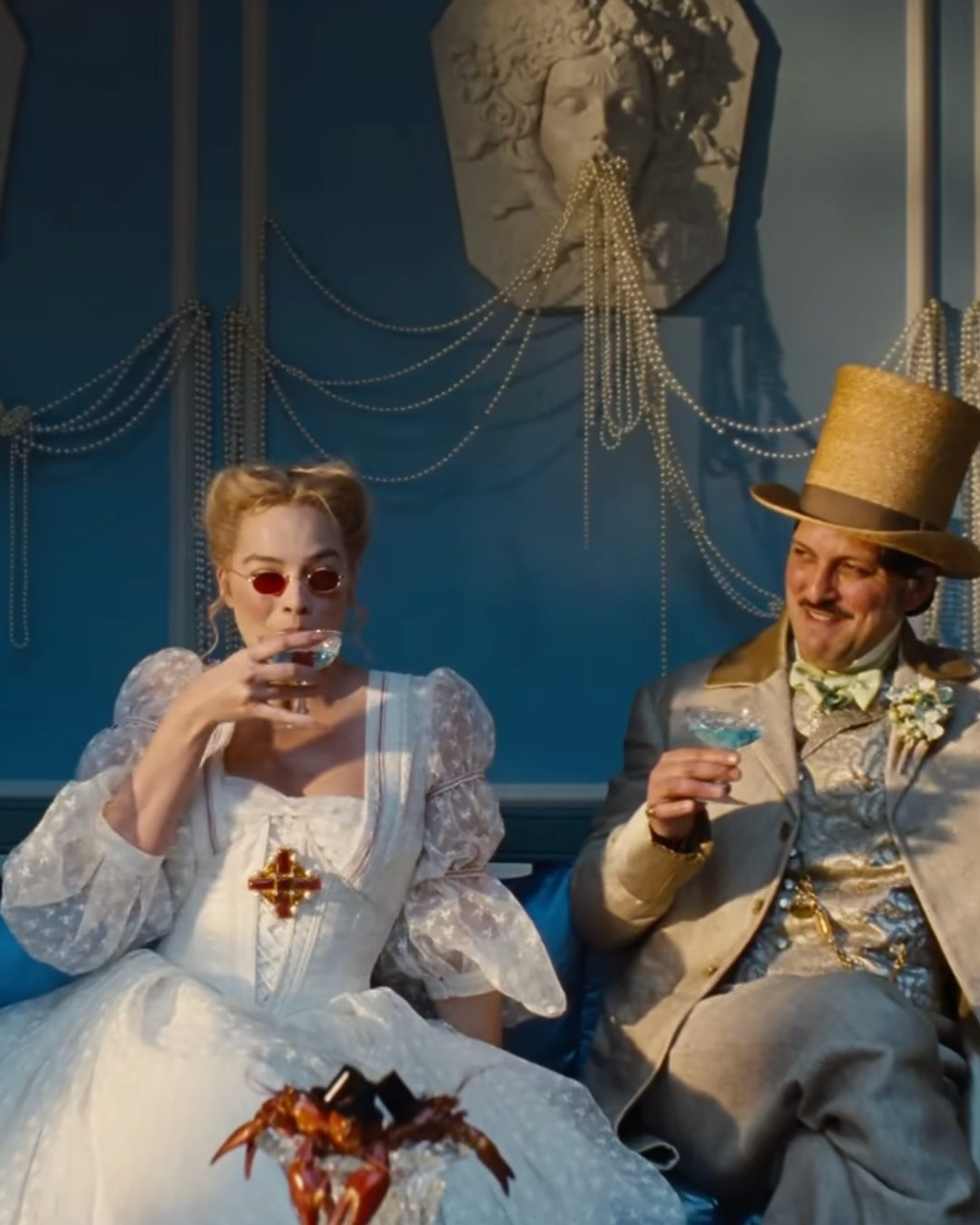 Любов отвъд романса