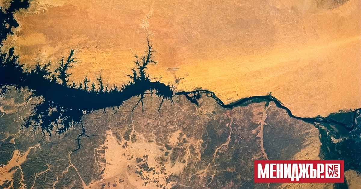 a { text-decoration: none; color: #464feb; } tr th, tr