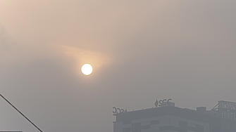 Полетите бяха отменени на децата беше казано да останат вкъщи