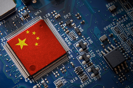 Акциите на китайския производител на чипове MetaX скочиха с близо 700% след дебют на борсата в Шанхай