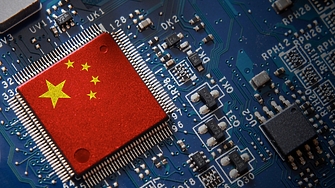 Акциите на китайския производител на чипове MetaX Integrated Circuits скочиха