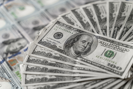 Активите на „банките в сянка“ за първи път са преминали прага от 250 трилиона долара