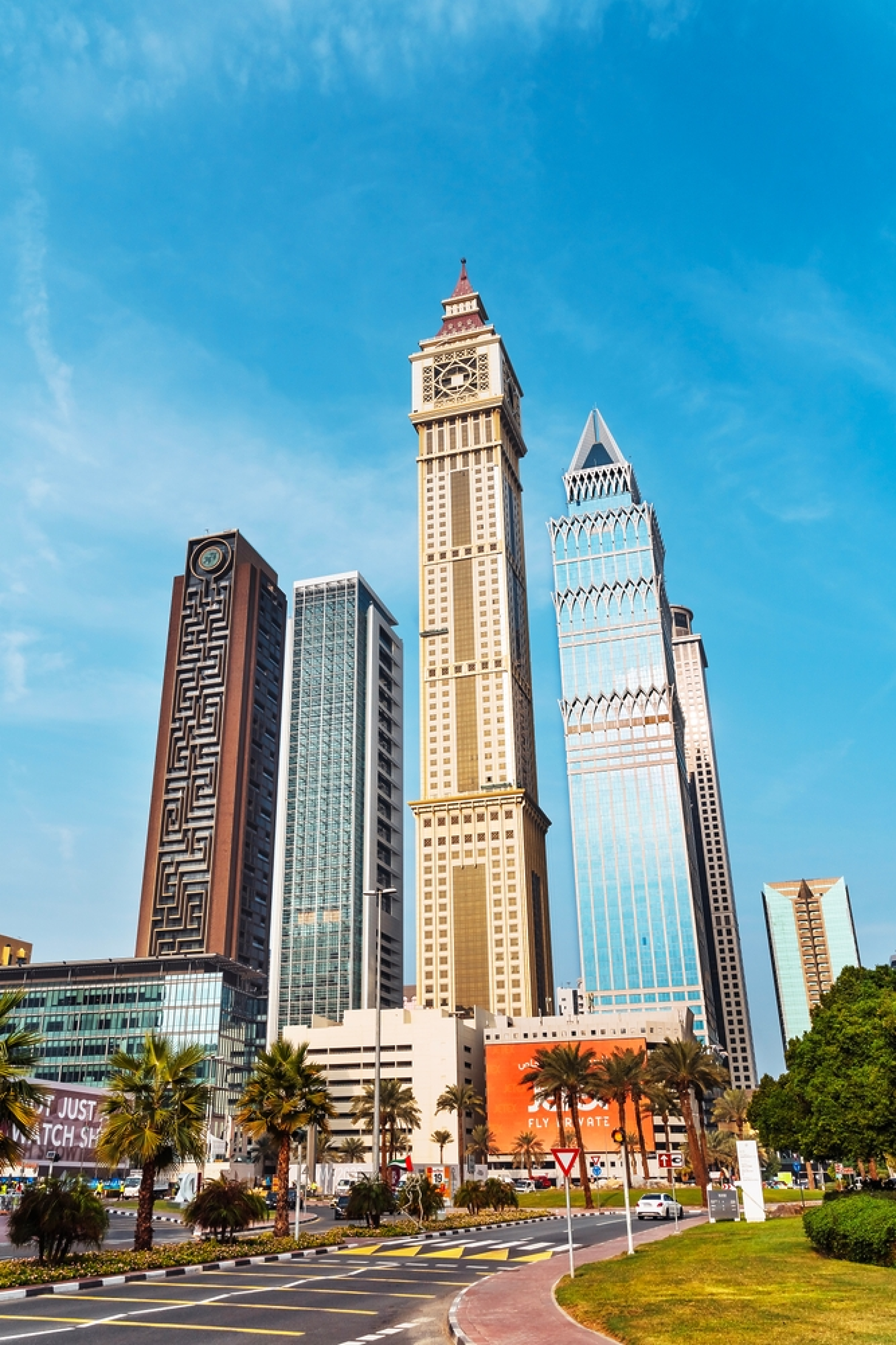 Синът на бизнес партньор на Тръмп реставрира изоставената кула „Биг Бен“ в Дубай