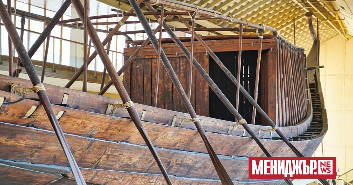 a { text-decoration: none; color: #464feb; } tr th, tr