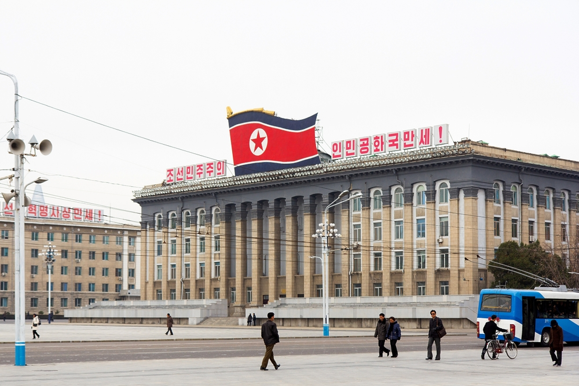 Северна Корея призова Япония да ограничи ядрените си амбиции