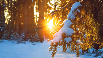 Времето: Посрещаме астрономическата зима със слънце на запад и дъжд на изток