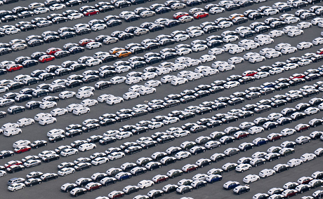 Индия ще намали митата върху европейските автомобили до 40% в търговското споразумение с ЕС