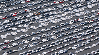 Индия ще намали митата върху европейските автомобили до 40% в търговското споразумение с ЕС