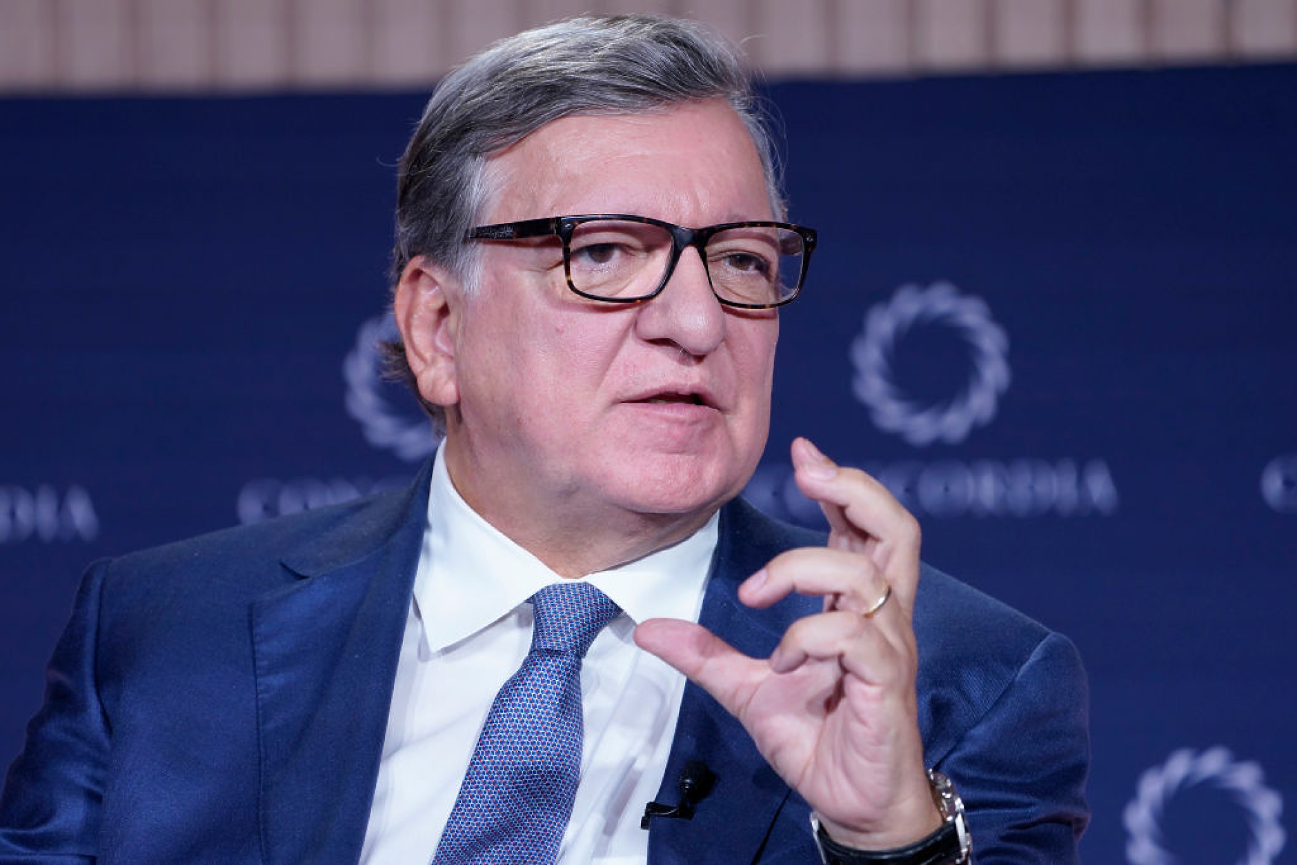 Жозе Мануел Барозу:  Отношенията между Европа и САЩ са на най-ниското си ниво от създаването на НАТО