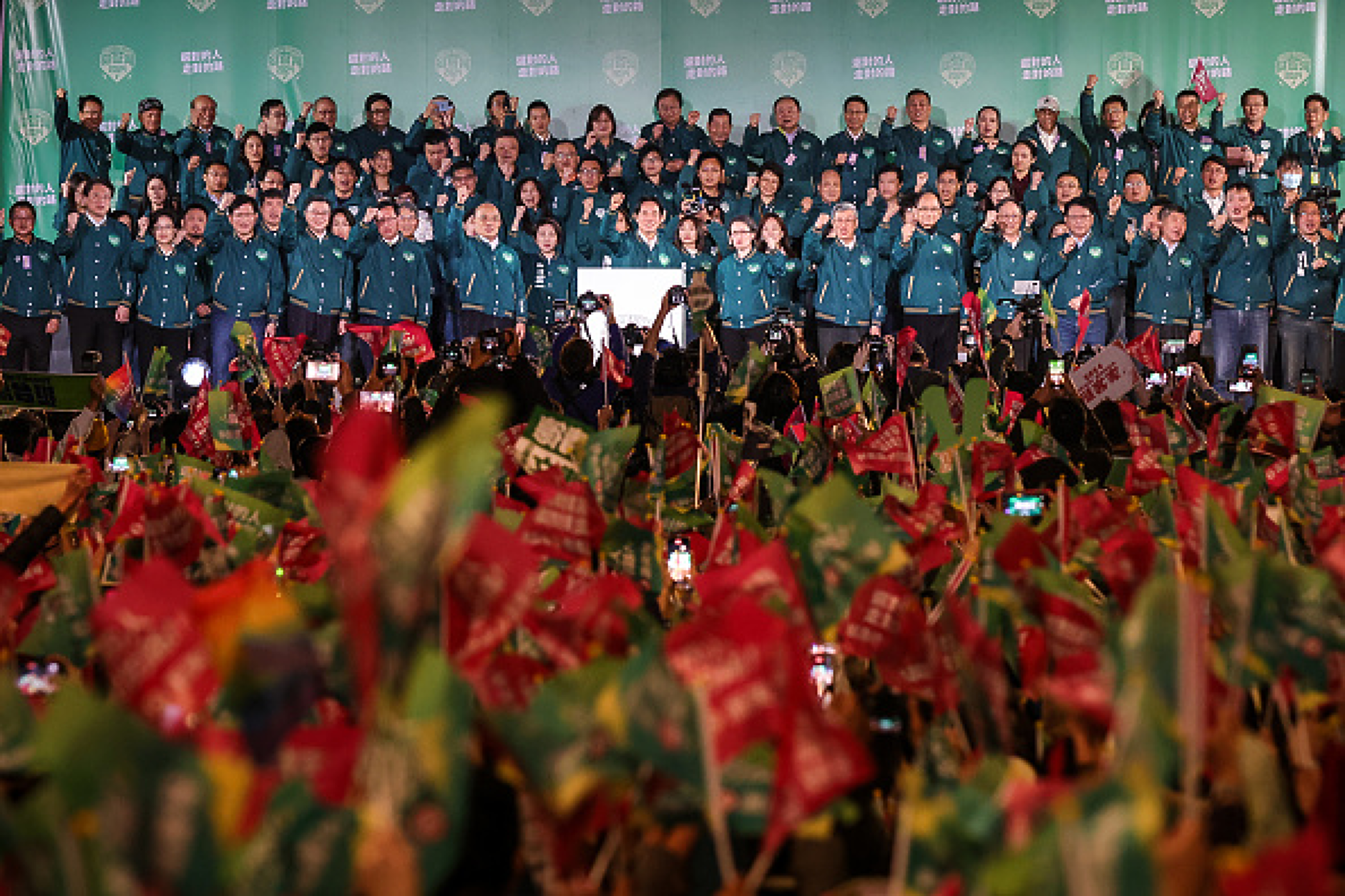 The Guardian: Пекин оказва дипломатически натиск върху Европа за ограничаване на контактите ѝ с Тайван