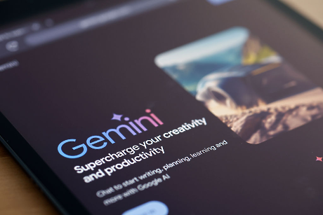Apple избра модела Gemini на Google за база на своите AI функции 