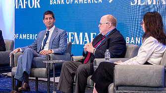 Тръмп номинира Кевин Уорш за председател на Федералния резерв