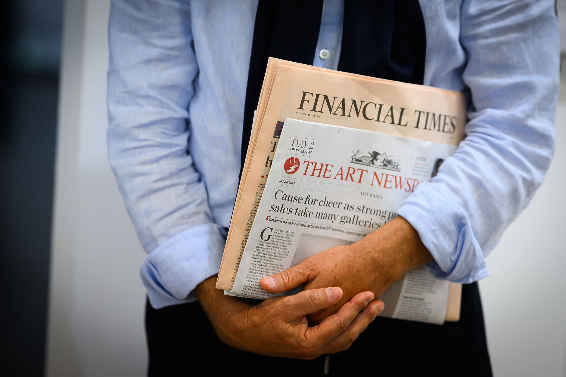 Код „Розово“: как Financial Times се пренаписва в ерата на LLM