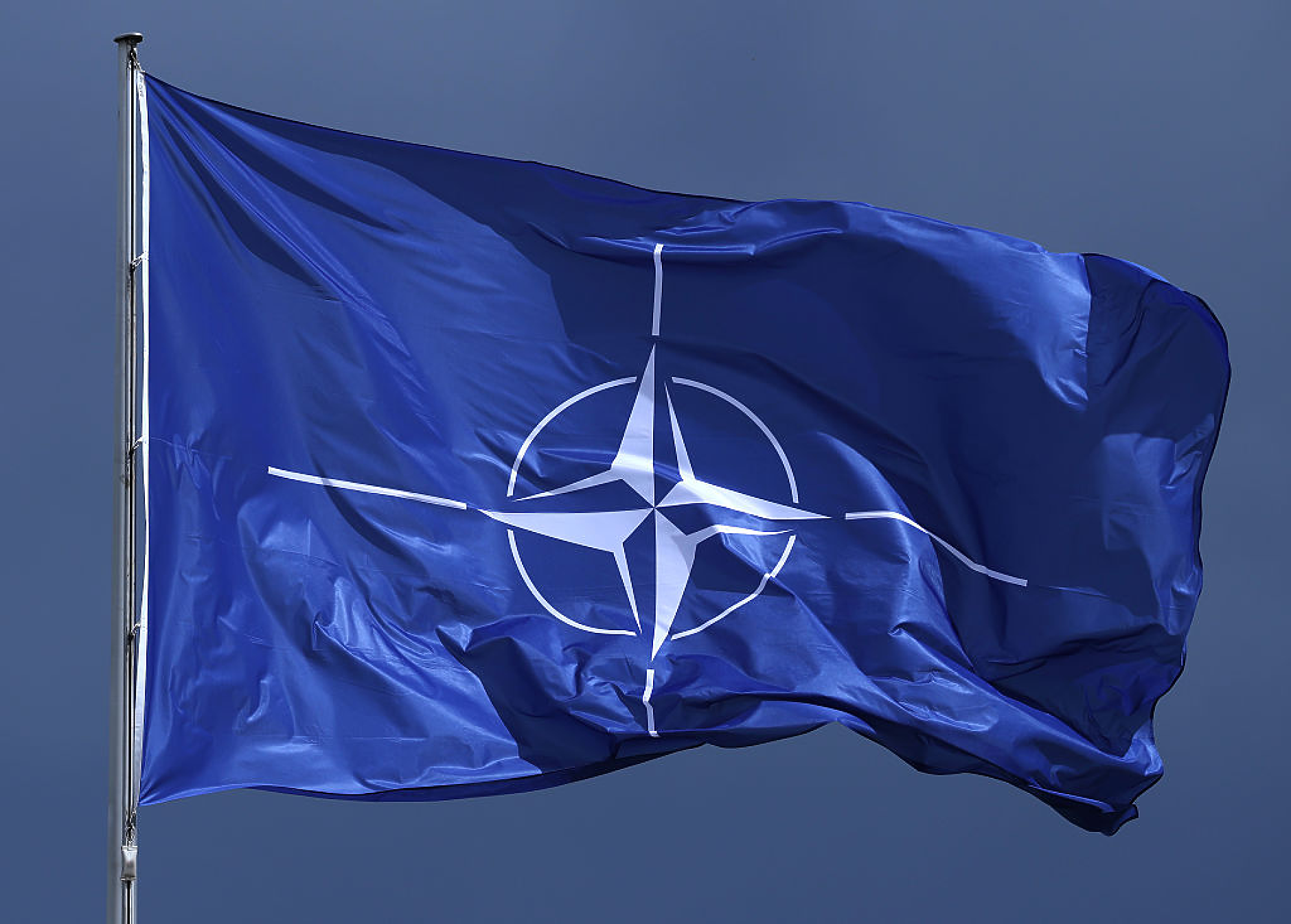 НАТО планира значително да увеличи оръжията и боеприпасите по източния си фланг