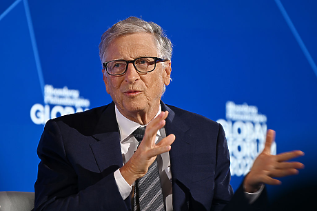 Гейтс и OpenAI инвестират в изкуствен интелект за здравеопазването в Африка