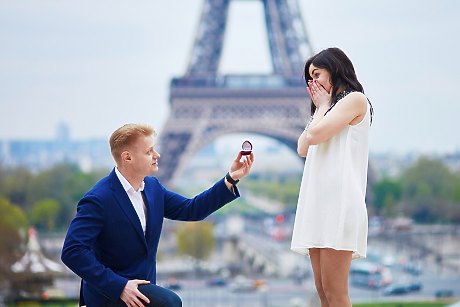 Френското Национално събрание подкрепи премахването на понятието „съпружеско задължение“